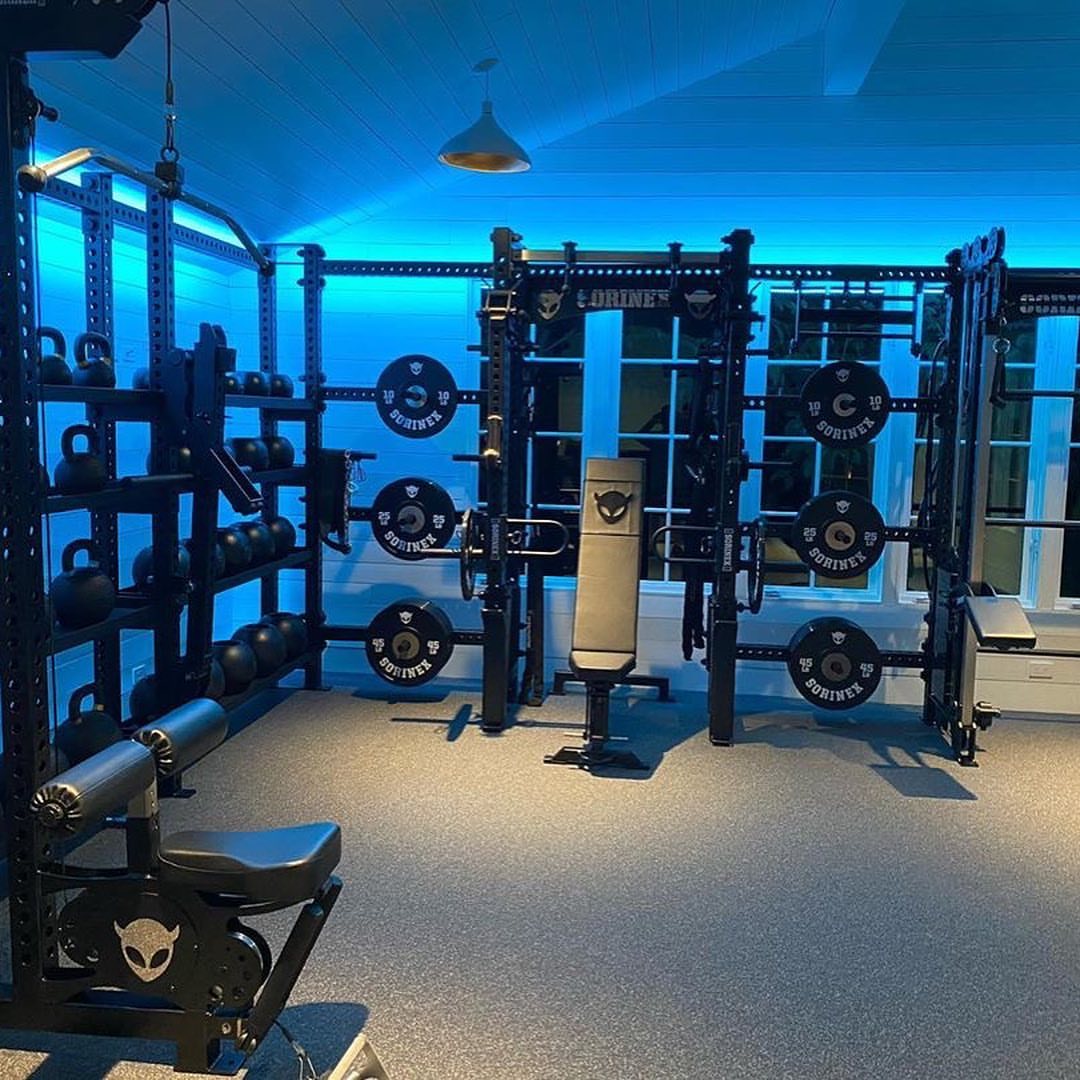 GARAGE GYM 25 SQM IN AMERICA (1)_Tig8oium.jpg